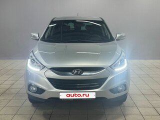 2014 Hyundai ix35 I Рестайлинг, серебристый, 1370000 рублей, вид 2