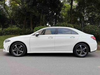2022 Mercedes-Benz A-Класс 200 IV (W177), белый, 1903124 рублей, вид 5