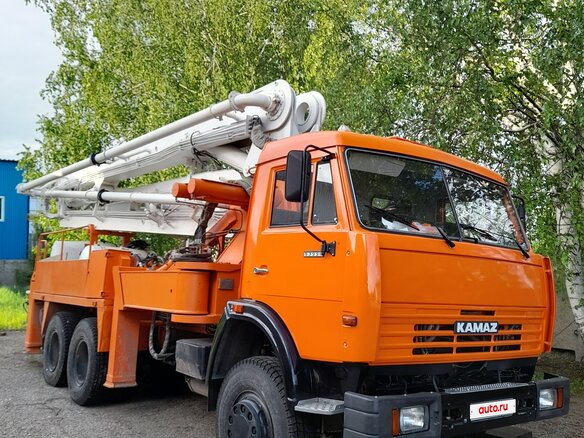 2007 КамАЗ Aвтобетононасос, оранжевый, 8500000 рублей