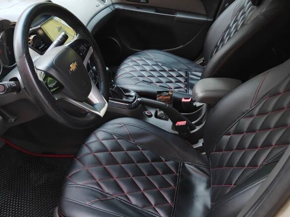 2010 Chevrolet Cruze I, бежевый, 540000 рублей - вид 7