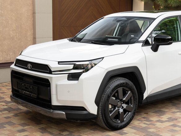 2026 Toyota RAV4 VI (XA60), белый - вид 8