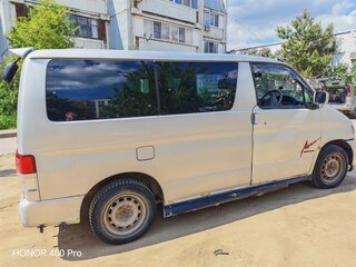 2003 Mazda Bongo Friendee I Рестайлинг, серебристый, 450000 рублей, вид 3