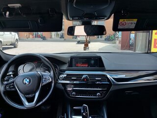 2019 BMW 5 серии 520i VII (G30/G31/G38), белый, 2200000 рублей, вид 3