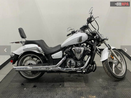 2013 Yamaha XVS1300, белый, 920000 рублей, вид 1