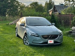 2017 Volvo V40 II Рестайлинг, голубой, 1750000 рублей, вид 1