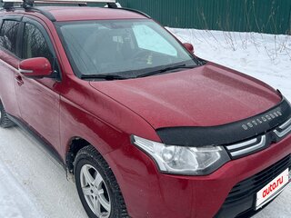 2013 Mitsubishi Outlander III, пурпурный, 1250000 рублей, вид 2