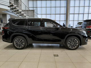2026 Toyota Highlander IV (XU70), чёрный, 5500000 рублей, вид 4