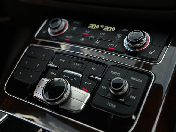 2014 Audi A8 Long III (D4) Рестайлинг, чёрный, 2450000 рублей - вид 11