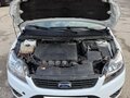 2010 Ford Focus II Рестайлинг, белый, 400000 рублей - вид 2