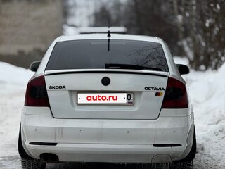 2012 Skoda Octavia II (A5) Рестайлинг, белый, 780000 рублей, вид 3