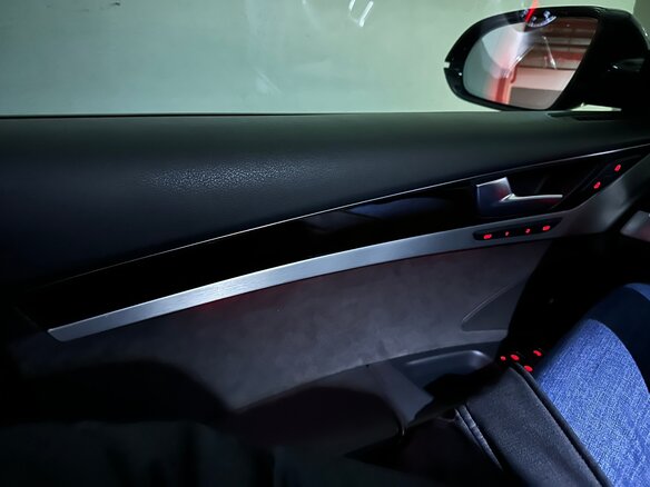 2014 Audi A8 III (D4), чёрный, 3250000 рублей - вид 14