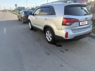 2017 Kia Sorento II Рестайлинг, серебристый, 1790000 рублей, вид 5
