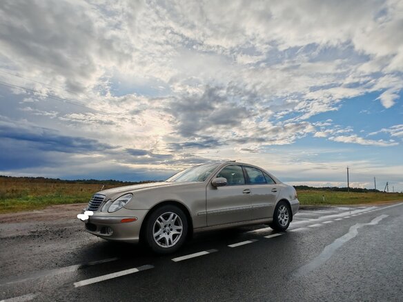 2004 Mercedes-Benz E-Класс 320 III (W211, S211), золотистый, 1299000 рублей - вид 3