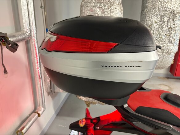 2018 Honda X-ADV, красный - вид 10