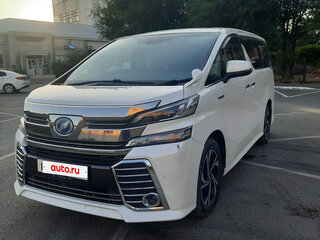 2017 Toyota Vellfire II Рестайлинг, белый, 3800000 рублей, вид 1