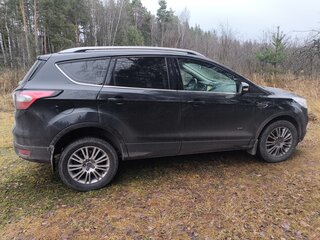 2019 Ford Kuga II Рестайлинг, чёрный, 1600000 рублей, вид 3