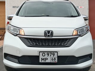 2019 Honda Freed II Рестайлинг, белый, 1920000 рублей, вид 3