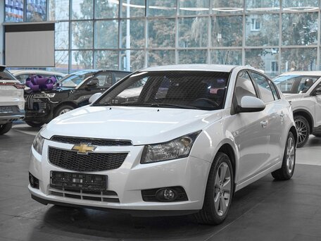 2012 Chevrolet Cruze I, белый, 699000 рублей, вид 3