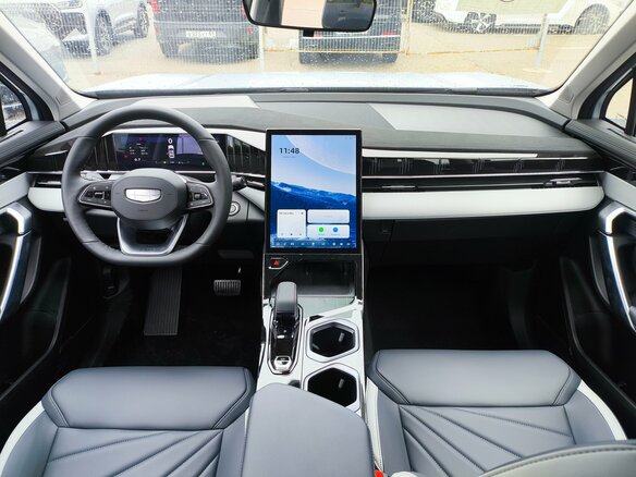 2026 Geely Atlas II, серебристый, 3449990 рублей - вид 9