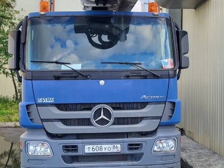 2010 Mercedes-Benz Автоподъемники, синий, 4246820 рублей, вид 2