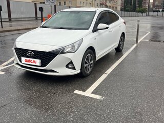 2020 Hyundai Solaris II Рестайлинг, белый, 1400000 рублей, вид 1