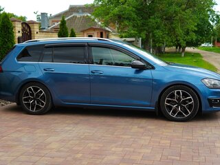 2015 Volkswagen Golf VII, синий, 1290000 рублей, вид 4