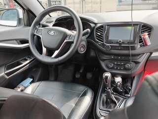 2017 Lada (ВАЗ) Vesta I, белый, 820000 рублей, вид 4