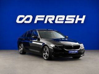 2019 BMW 5 серии 520d xDrive VII (G30/G31/G38), чёрный, 3570900 рублей, вид 1