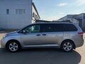2012 Toyota Sienna III, серый, 1999999 рублей - вид 4
