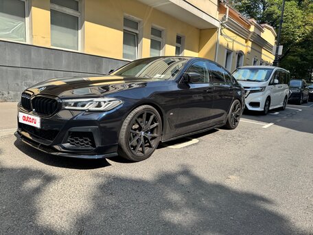 2020 BMW 5 серии 520i VII (G30/G31/G38) Рестайлинг, синий, 4300000 рублей, вид 3
