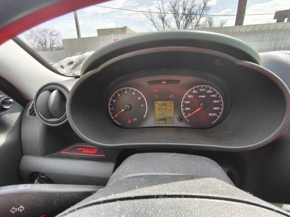 2012 Lada (ВАЗ) Granta I, серебристый, 300000 рублей - вид 5