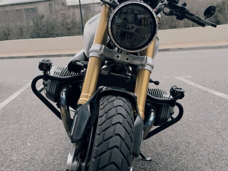 2021 BMW R Nine T, серебристый, 1200000 рублей, вид 1
