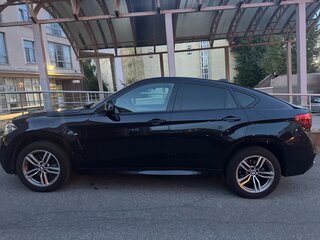 2017 BMW X6 30d II (F16), чёрный, 3900000 рублей, вид 2