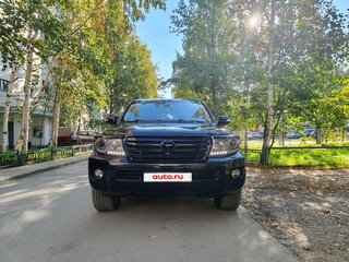 2013 Toyota Land Cruiser 200 Series Рестайлинг 1, чёрный, 4000000 рублей, вид 4