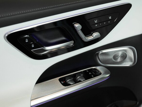 2025 Mercedes-Benz GLC 300 II (X254), белый - вид 17