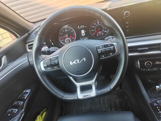 2023 Kia K5 III, белый, 2500000 рублей, вид 5