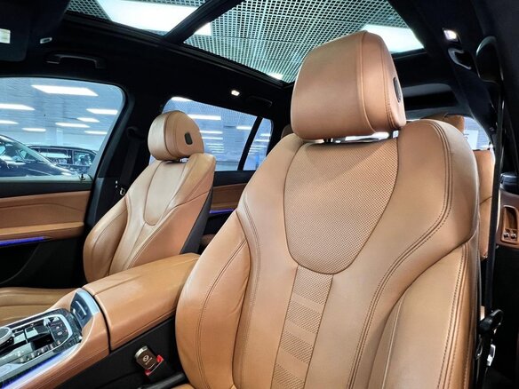 2021 BMW X7 30d I (G07), чёрный, 7200000 рублей - вид 34