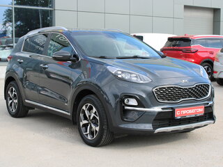 2020 Kia Sportage IV Рестайлинг, серый, 2399000 рублей, вид 3