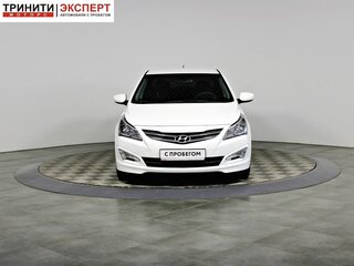 2015 Hyundai Solaris I Рестайлинг, белый, 985000 рублей, вид 2