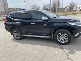 2018 Mitsubishi Pajero Sport III, чёрный, 3200000 рублей, вид 4
