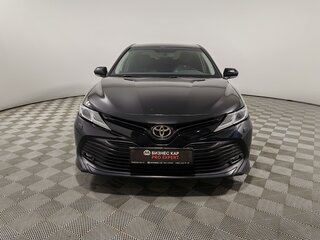 2021 Toyota Camry VIII (XV70), чёрный, 2175000 рублей, вид 2