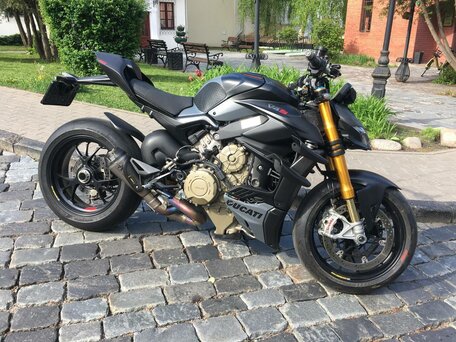 2023 Ducati Streetfighter V4, чёрный, 1882752 рублей, вид 5