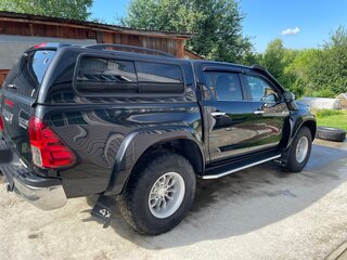 2016 Toyota Hilux VIII, чёрный, 4530000 рублей, вид 5