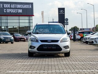 2011 Ford Focus II Рестайлинг, серебристый, 695000 рублей, вид 2