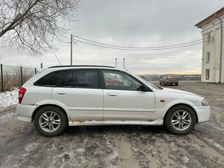 2000 Mazda Familia S-Familia S-Wagon VIII (BJ), белый, 220000 рублей, вид 4