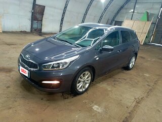 2017 Kia Ceed II Рестайлинг, серый, 1200000 рублей, вид 1