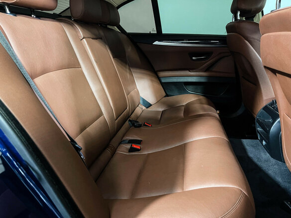 2015 BMW 5 серии 520i VI (F10/F11/F07) Рестайлинг, синий - вид 13