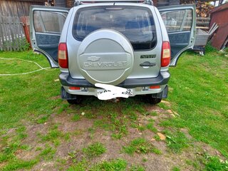 2004 Chevrolet Niva I, серый, 335000 рублей, вид 2