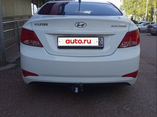 2015 Hyundai Solaris I Рестайлинг, белый, 800000 рублей, вид 2