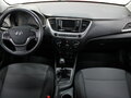 2017 Hyundai Solaris II, красный - вид 8